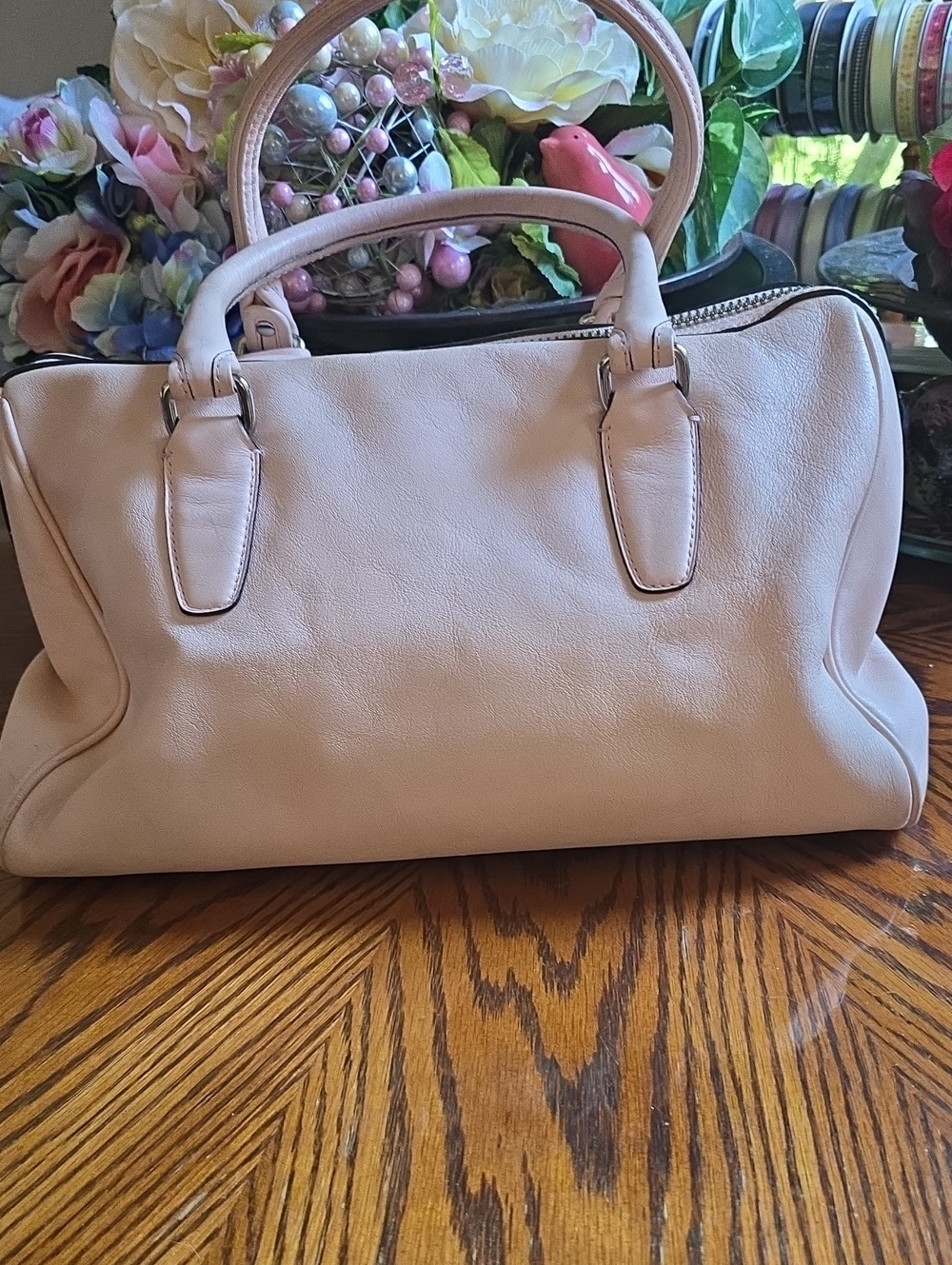 Coach Satchel - Picture 5 of 12